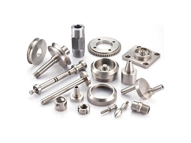 Custom CNC Machining Service — view 3